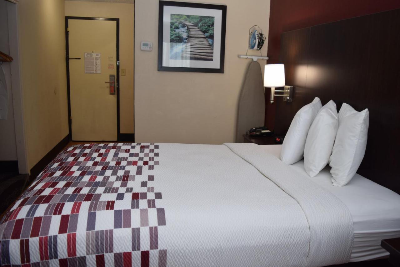 Red Roof Inn Batavia Zewnętrze zdjęcie